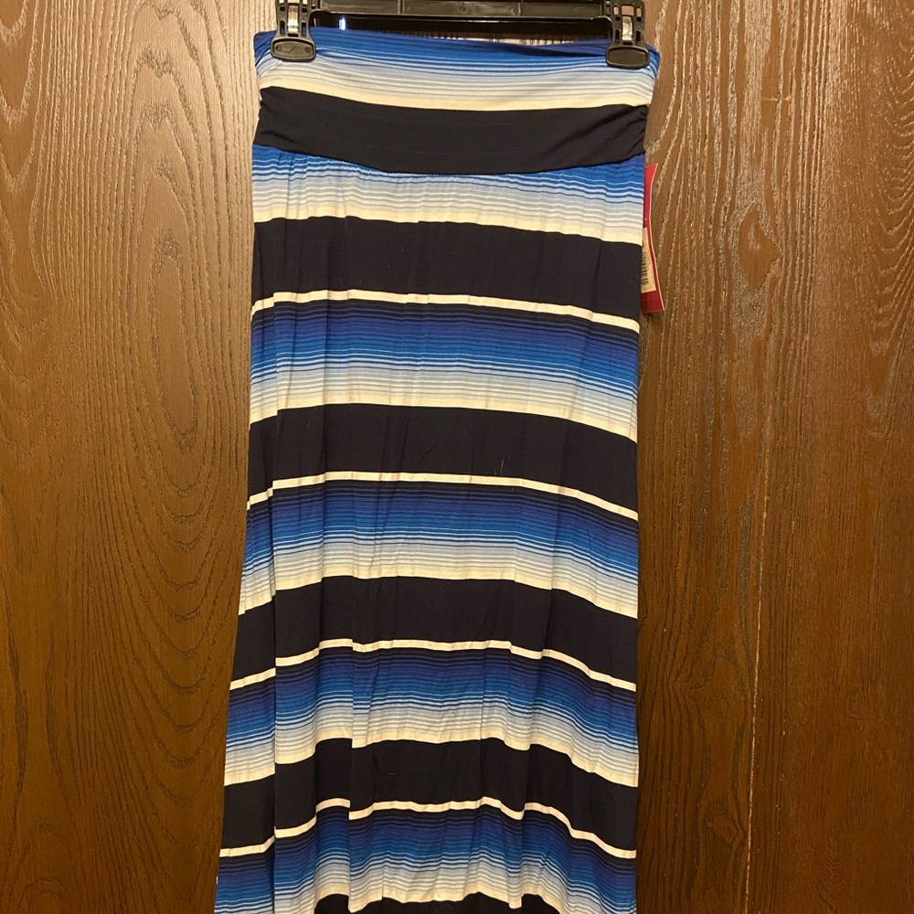 Maxi skirt